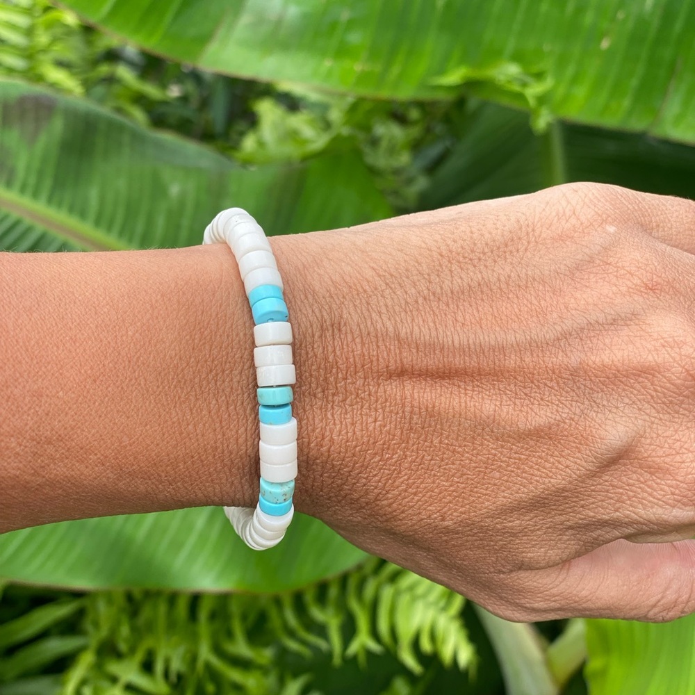 Howlite and Turquoise bracelet